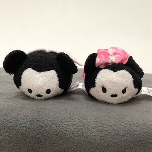 Disney Tsum Tsum 2016 Valentine's Day Mickey & Minnie Mouse Mini Plush